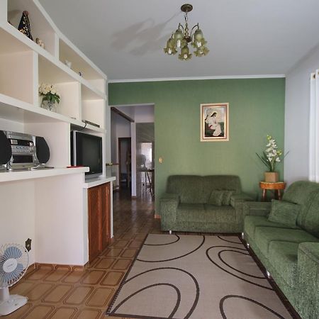 Casa Temporada Gratao 06 Min Dos Parques Thermas Olímpia Exteriér fotografie