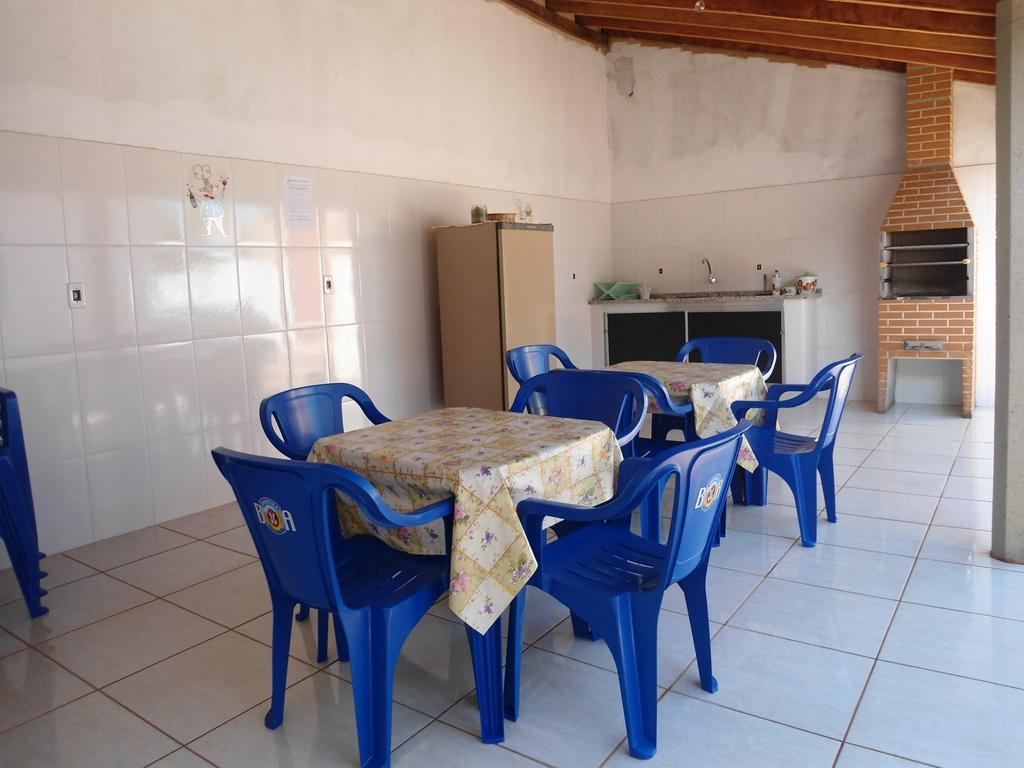 Casa Temporada Gratao 06 Min Dos Parques Thermas Olímpia Pokoj fotografie