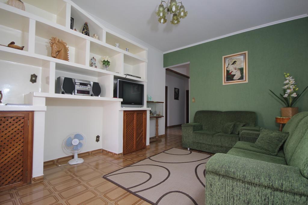 Casa Temporada Gratao 06 Min Dos Parques Thermas Olímpia Pokoj fotografie